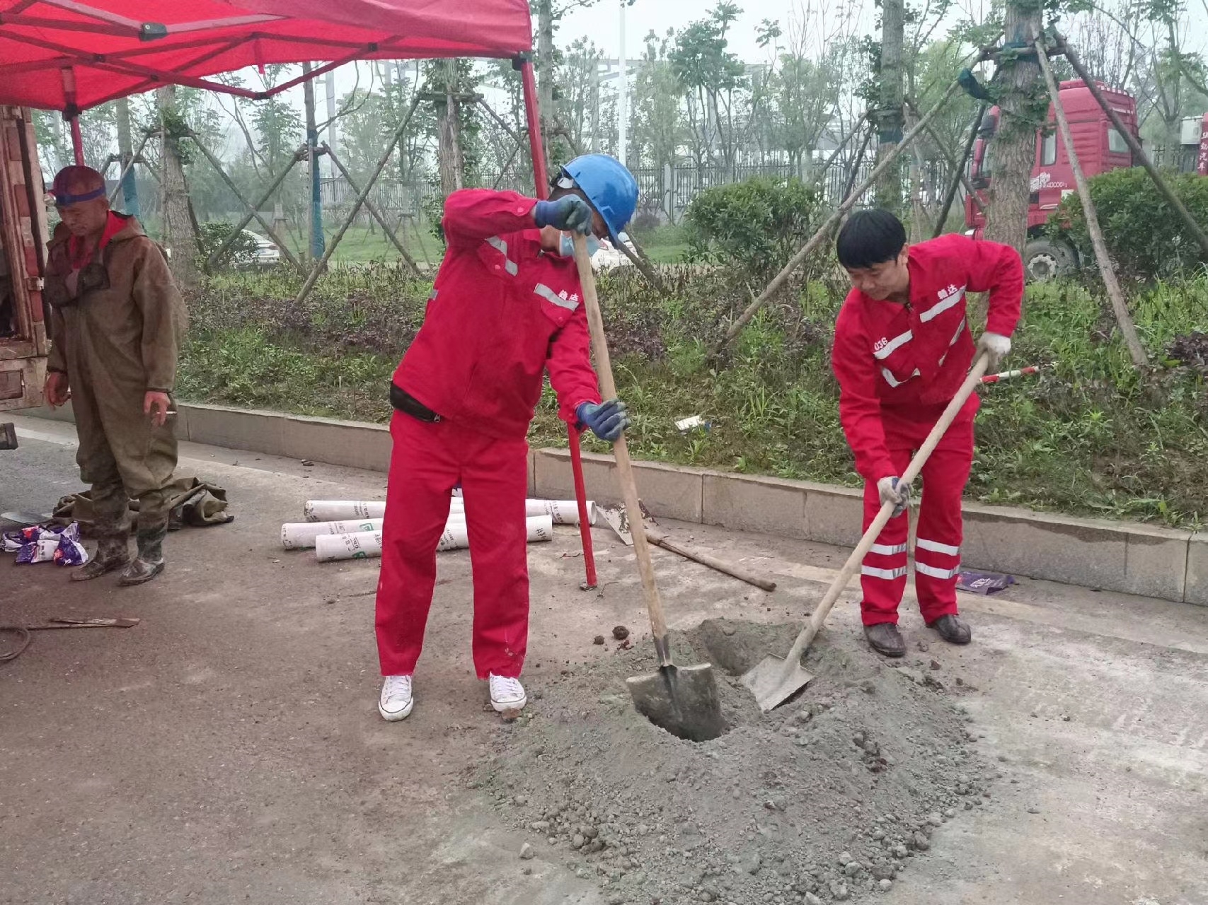 宝鸡管道疏通哪家好】及时进行市政管道清淤